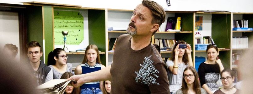 A debate-theatre project on climate migration